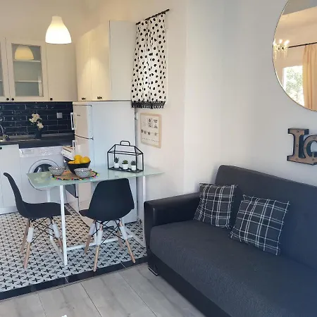 Art & Cozy Apartment