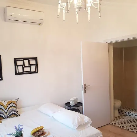 Art & Cozy Apartment *